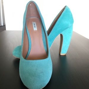 Teal kimchi Blue heels size 6